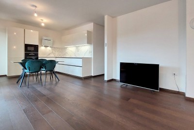 Moderno stanovanje v Poreču 78 m2 z garažo, le 200 m od morja/plaže in 300 m od centra 3