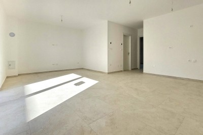 Poreč - novo stanovanje 70 m2 z vrtom 5