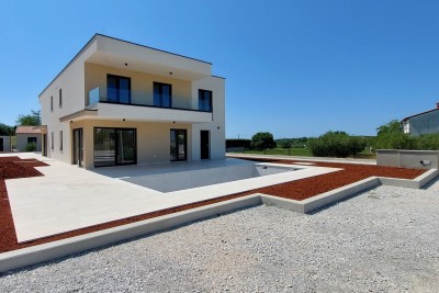 Neubau - Doppelhaushälfte mit Pool in Poreč 3