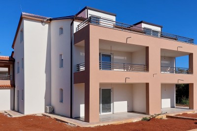 Poreč - okolica, novi stan površine 66 m2, 2 terase 1