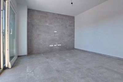 Poreč - novi stan od 66 m2, 2. kat, 2 parkinga, pogled na more, LIFT 5