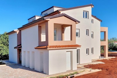 Poreč - okolica, novi stan površine 66 m2, 2 terase 4