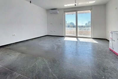Poreč - okolica, novi stan površine 66 m2, 2 terase 5
