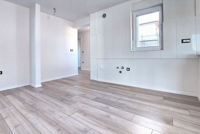 Poreč - novi stan od 65 m2 u okolici 5
