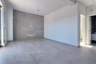Poreč - novi stan od 66 m2, 2. kat, 2 parkinga, pogled na more, LIFT 4