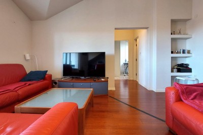 Istrien, Poreč, 127 m² große Wohnung mit Meerblick, 500 m vom Meer entfernt, zu verkaufen 1