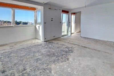 Appartamento a Poreč-Parenzo di 68 m2, vicino al centro e alla spiaggia 2