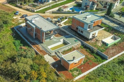 Modern detached house of 243 m2 with a 36 m2 pool in the vicinity of Poreč - under construction 5
