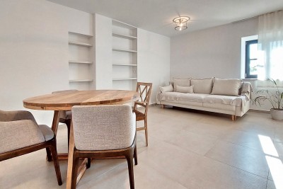 Poreč - surroundings, completely renovated two-story apartment of 85 m2 3