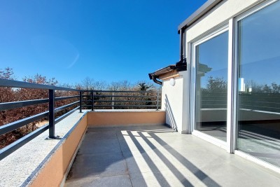 Istra, Poreč - okolica, novi stan površine 110 m2  (mogućnost podijele na 2 manja stana) 2