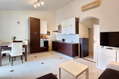 Furnished apartment of 45 m2 in the vicinity of Poreč, 2 bedrooms 1