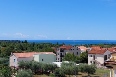 Poreč, new apartment of 70 m2 with sea view 2