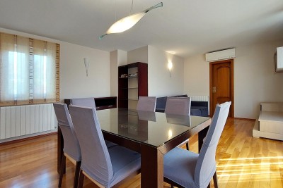 Istra, namješteni stan u Poreču površine 77 m2 s vrtom 60 m2, 1 km od mora/plaže 3