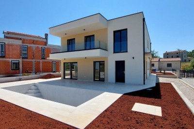 Neubau - Doppelhaushälfte mit Pool in Poreč 4