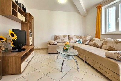 Appartamento ammobiliato di 54 m2 nelle vicinanze di Poreč-Parenzo - 2 camere da letto, 1° piano 2