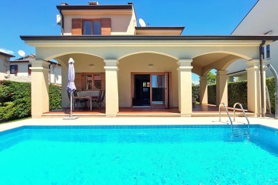 House with a swimming pool in the vicinity of Poreč 2