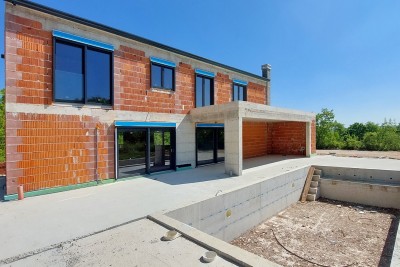Casa indipendente di 169 m2 con piscina in costruzione 2