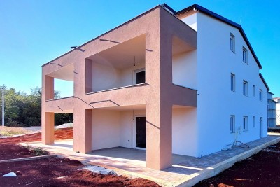 Poreč - okolica, novi stan površine 66 m2, 2 terase 3